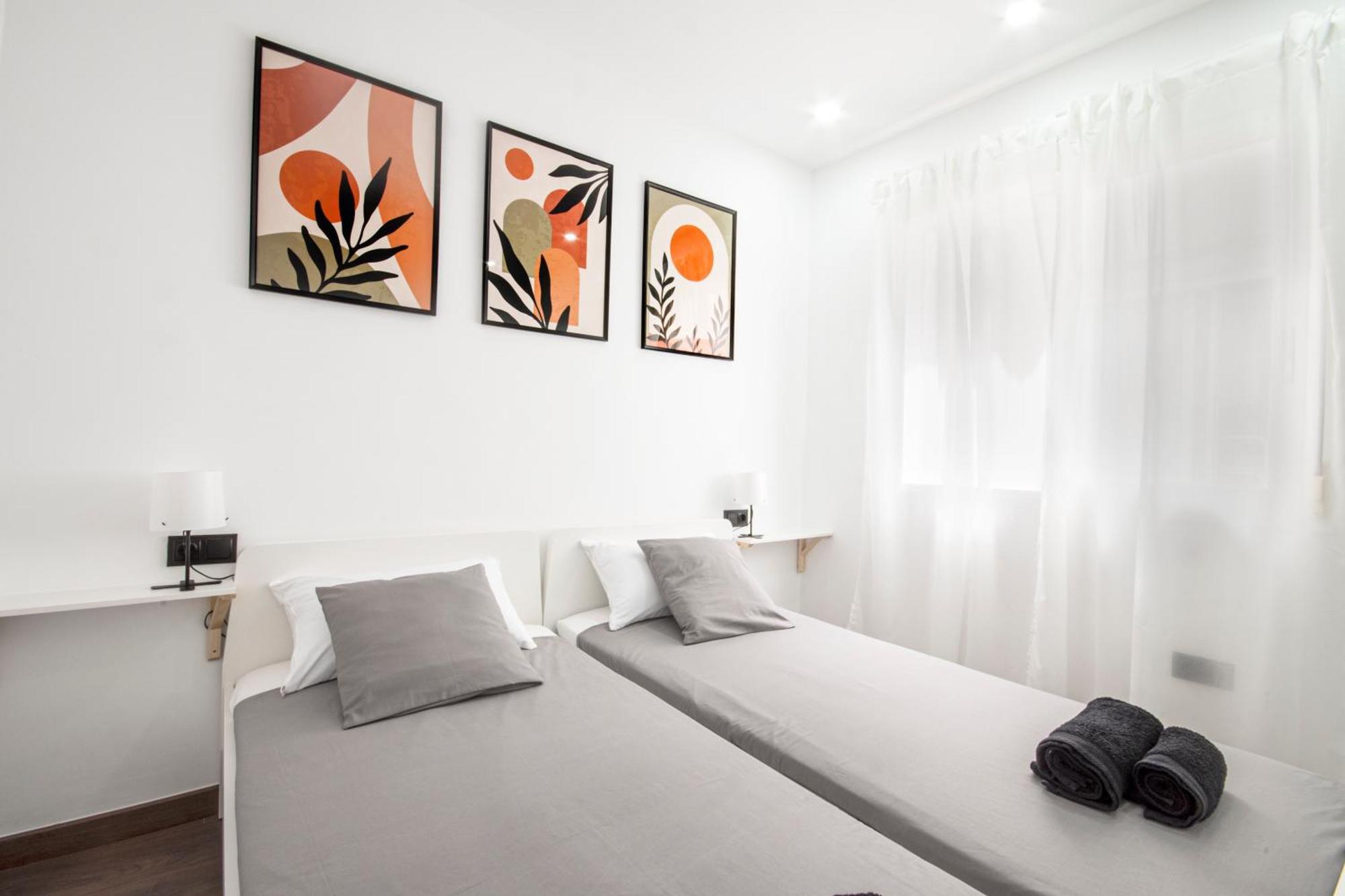 Design Apartment Placa La Font Tarragona Luaran gambar